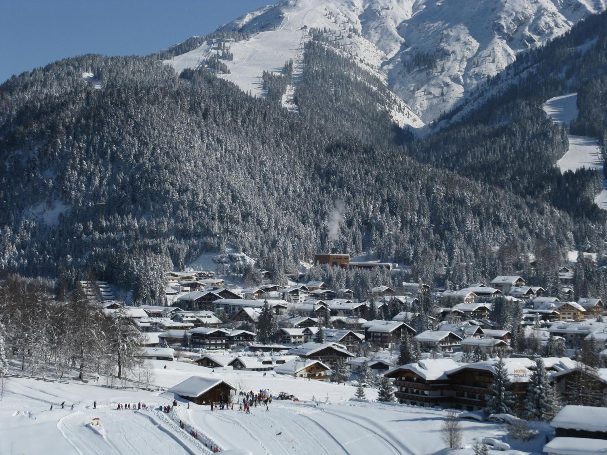 Panorama-ferienwohnung Isser Seefeld in Tirol