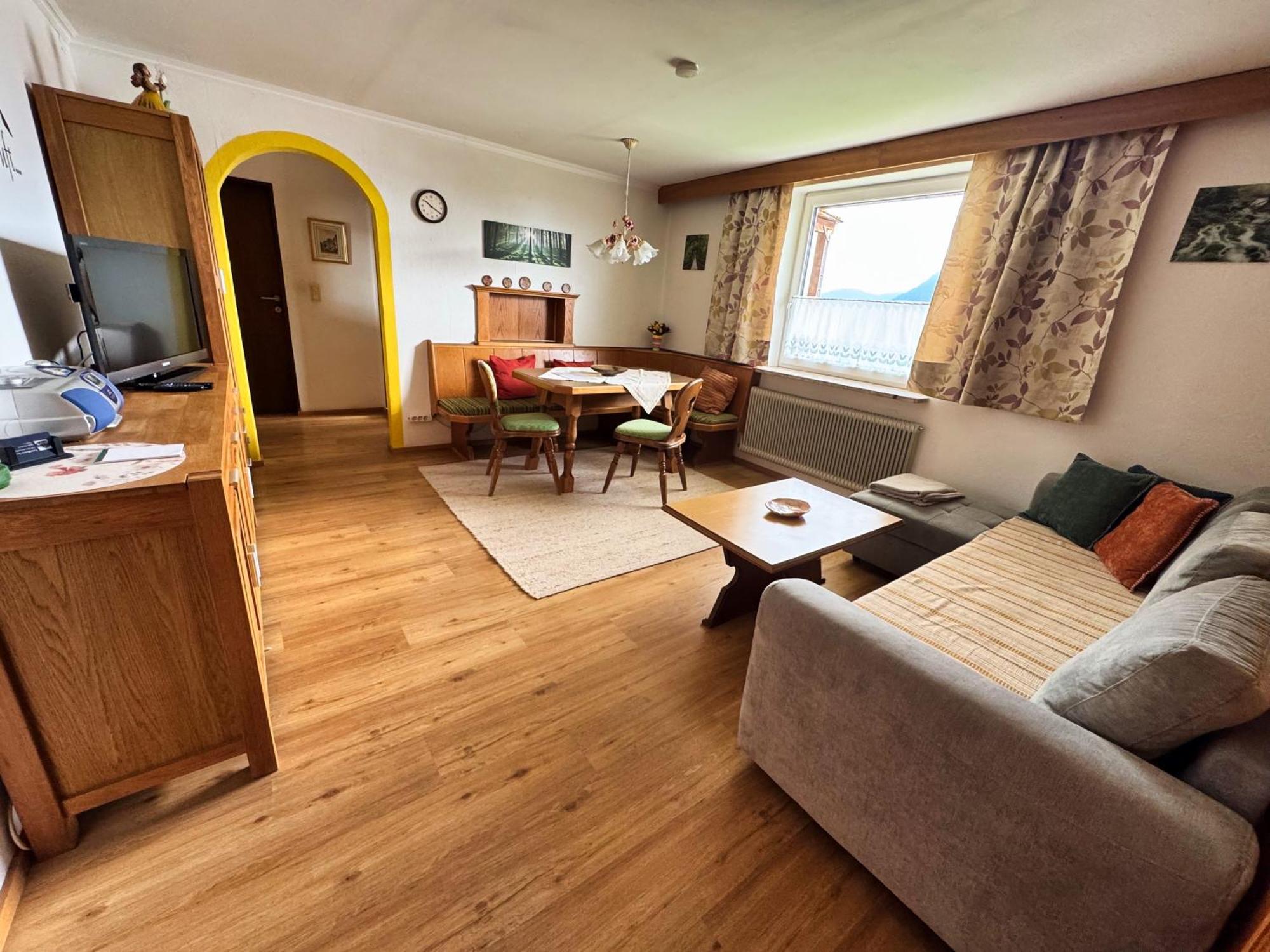 Panorama-ferienwohnung Isser Apartment Seefeld in Tirol